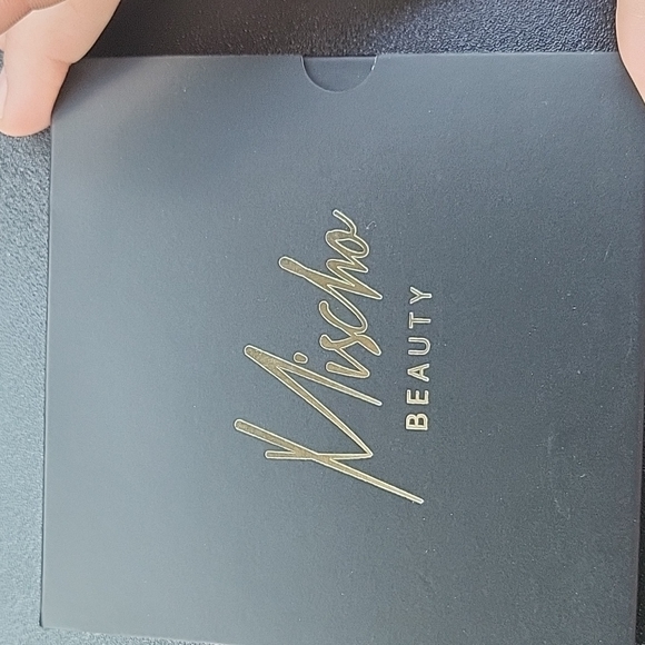 *NIB Mischo Beauty Blush Palette - Picture 2 of 5